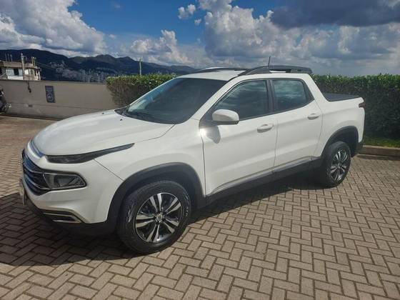 FIAT TORO 2.0 16V TURBO DIESEL FREEDOM 4WD AT9